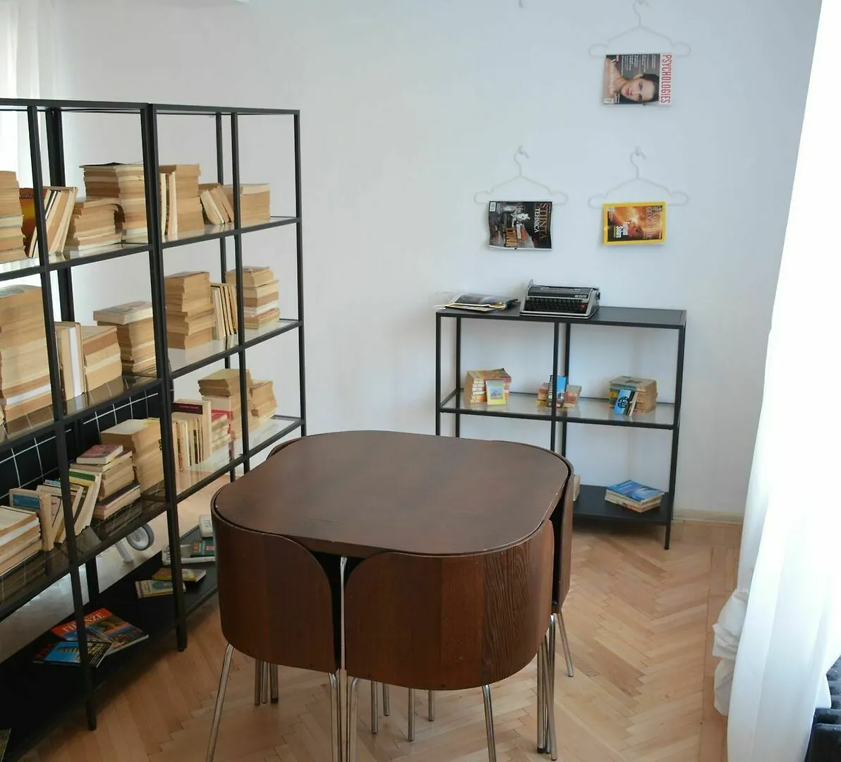Apartment Book Studio Bucharest